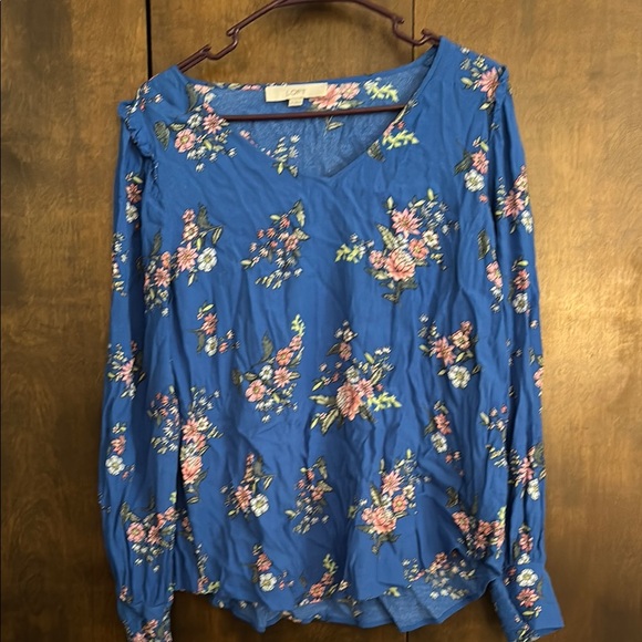 LOFT Tops - LOFT 🩷Blue White and Pink Ruffled Floral Long Sleeve Blouse